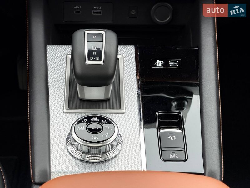 Внедорожник / Кроссовер Mitsubishi Outlander 2024 в Кривом Роге