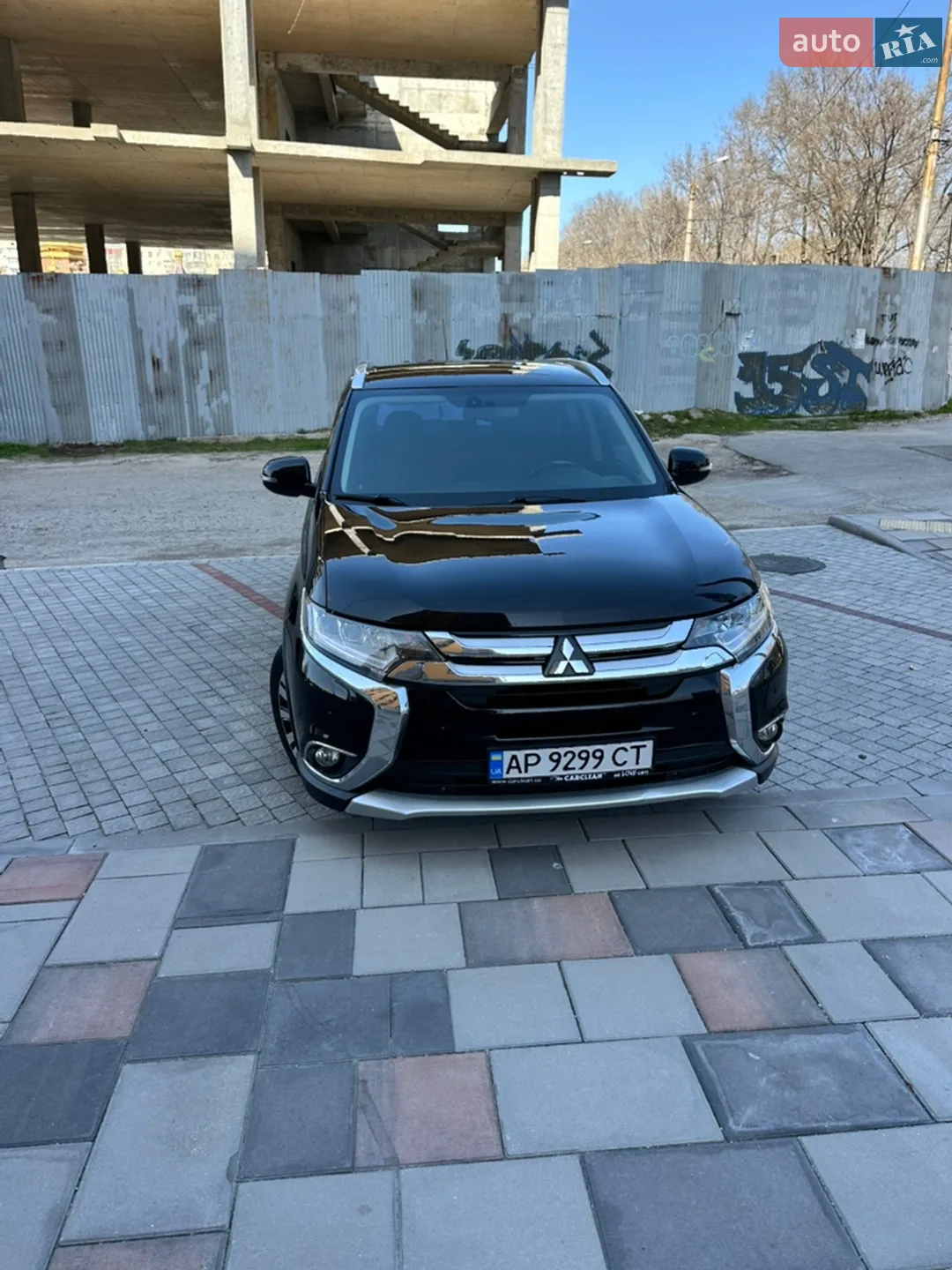 2016 Mitsubishi Outlander - мініатюра 2