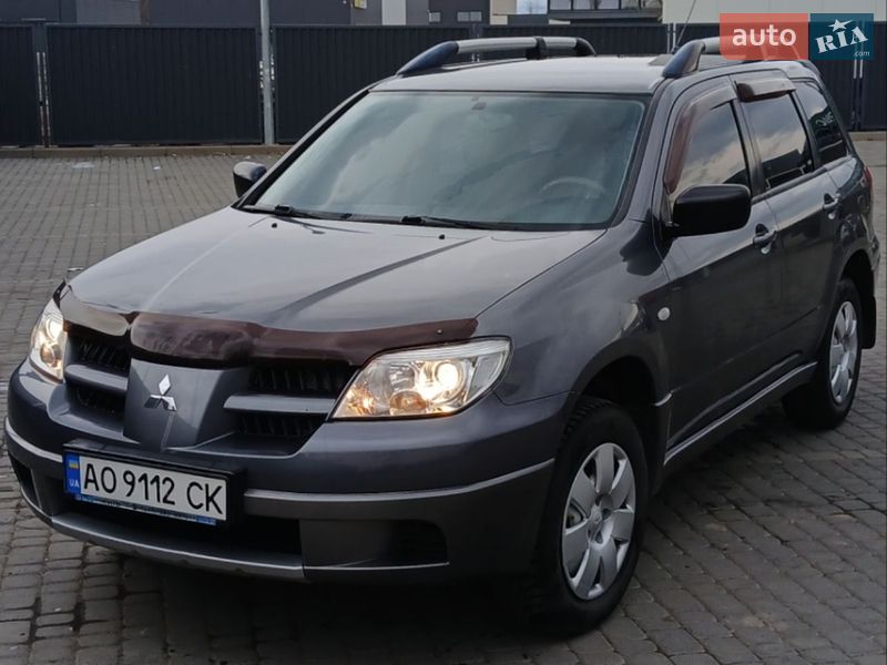 Mitsubishi Outlander 2008