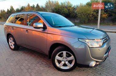 Позашляховик / Кросовер Mitsubishi Outlander 2013 в Львові