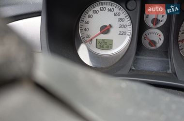 Внедорожник / Кроссовер Mitsubishi Outlander 2006 в Межгорье