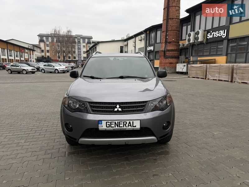 Mitsubishi Outlander 2009