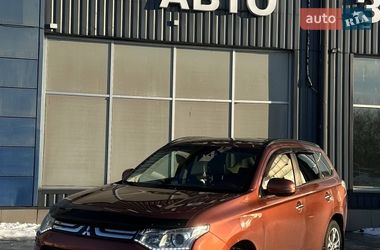 Внедорожник / Кроссовер Mitsubishi Outlander 2013 в Харькове