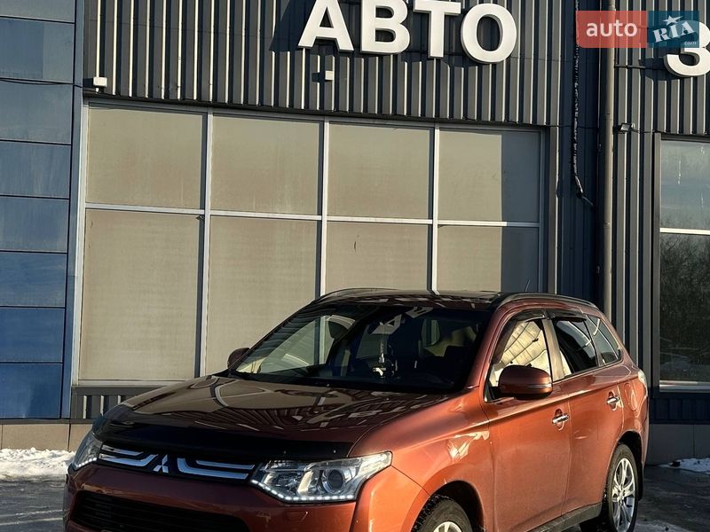 Mitsubishi Outlander 2013