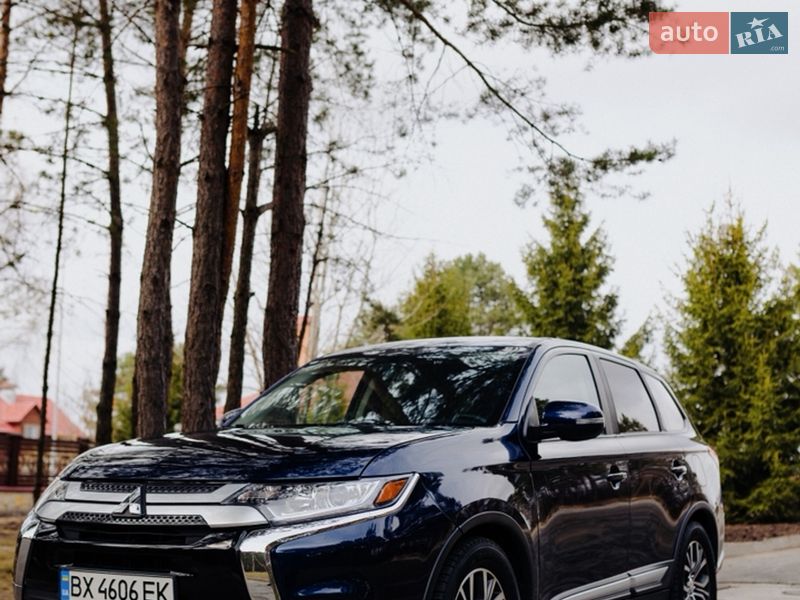 Mitsubishi Outlander 2017