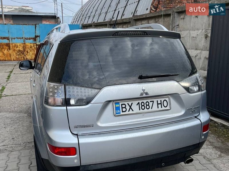 Внедорожник / Кроссовер Mitsubishi Outlander 2008 в Хмельницком