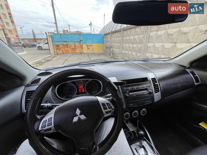 Внедорожник / Кроссовер Mitsubishi Outlander 2008 в Хмельницком