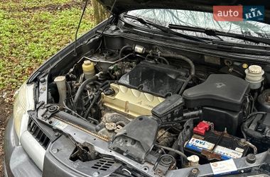 Позашляховик / Кросовер Mitsubishi Outlander 2007 в Кременці