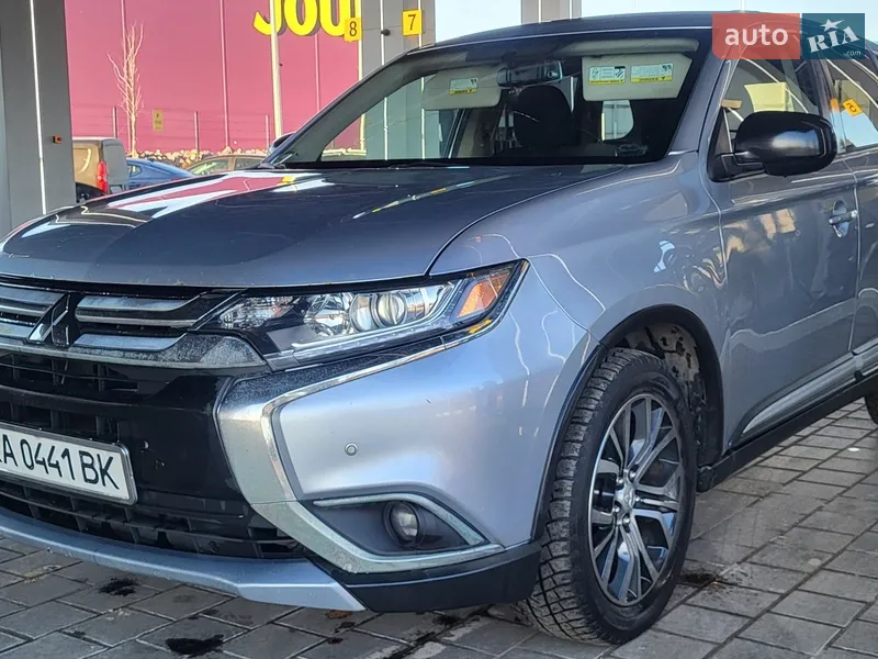 Mitsubishi Outlander