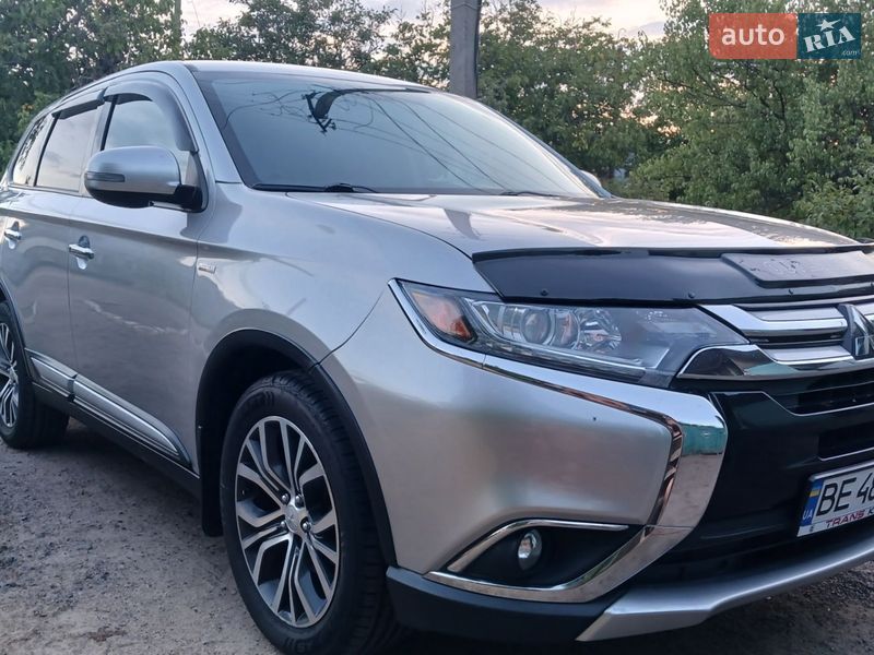 Mitsubishi Outlander 2018