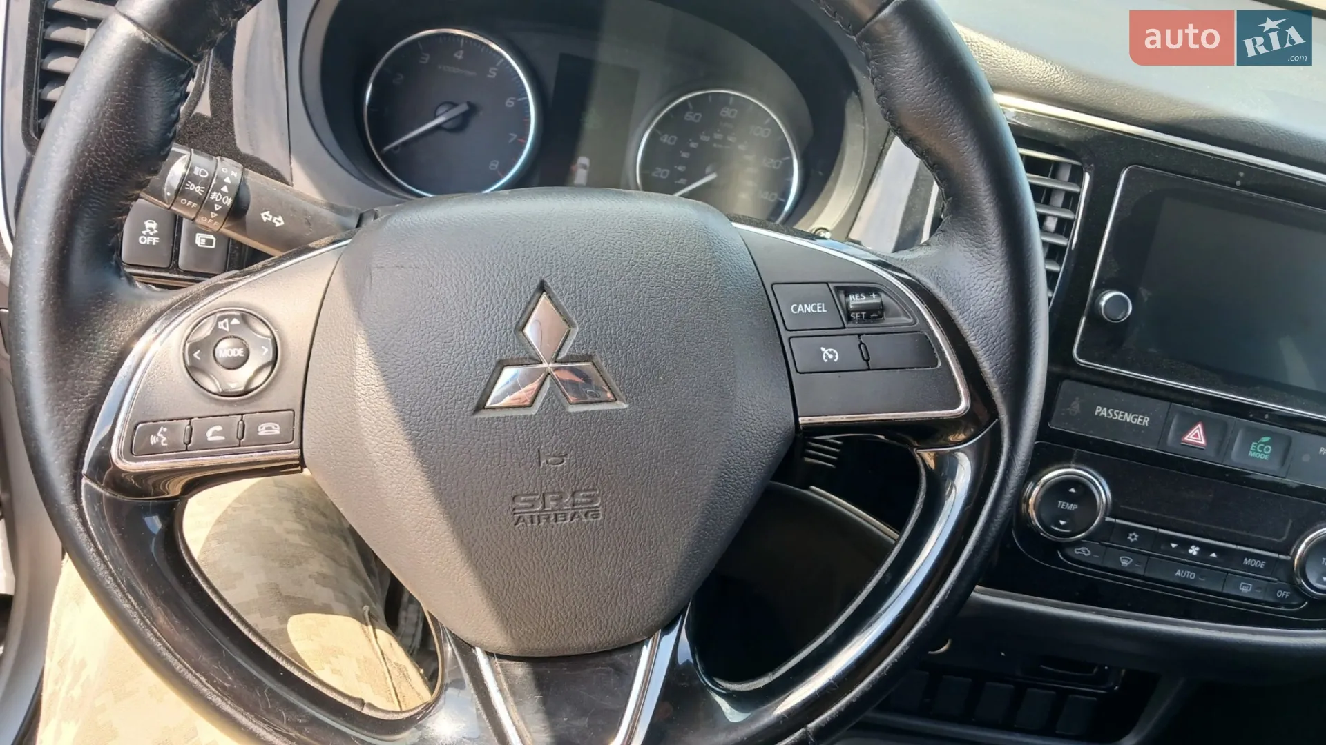 2018 Mitsubishi Outlander - мініатюра 23