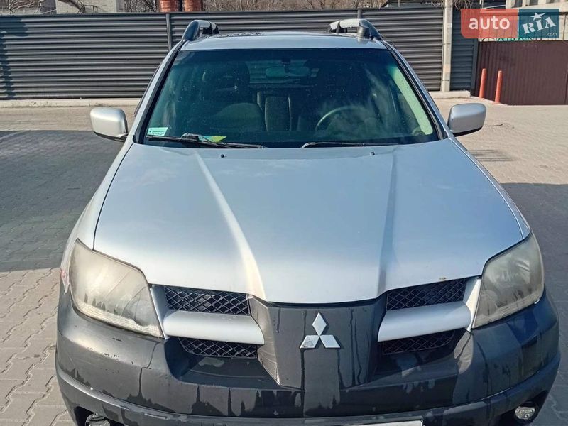 Mitsubishi Outlander 2003 Mitsubishi Outlander 2003