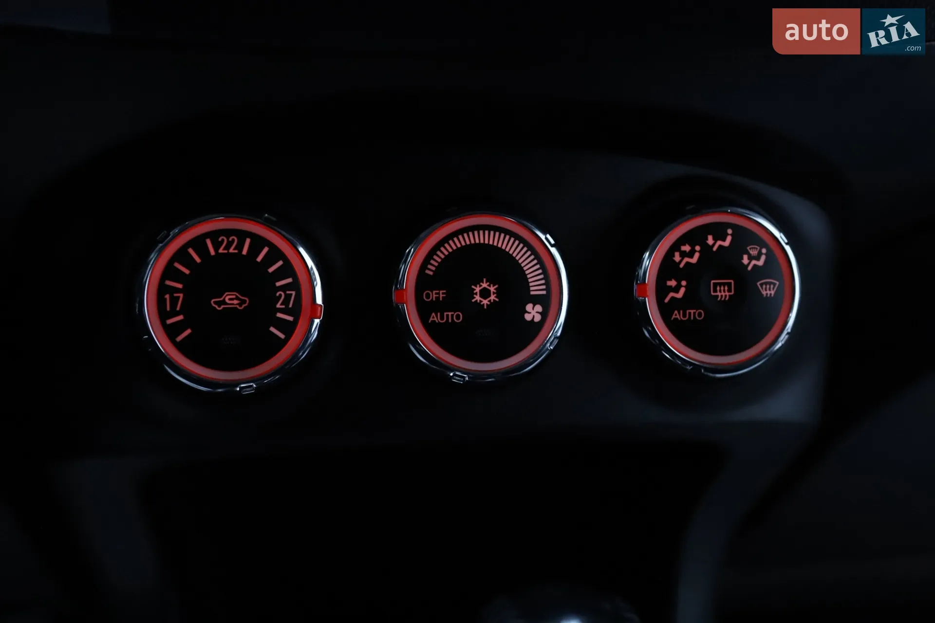 2011 Mitsubishi Outlander - мініатюра 67