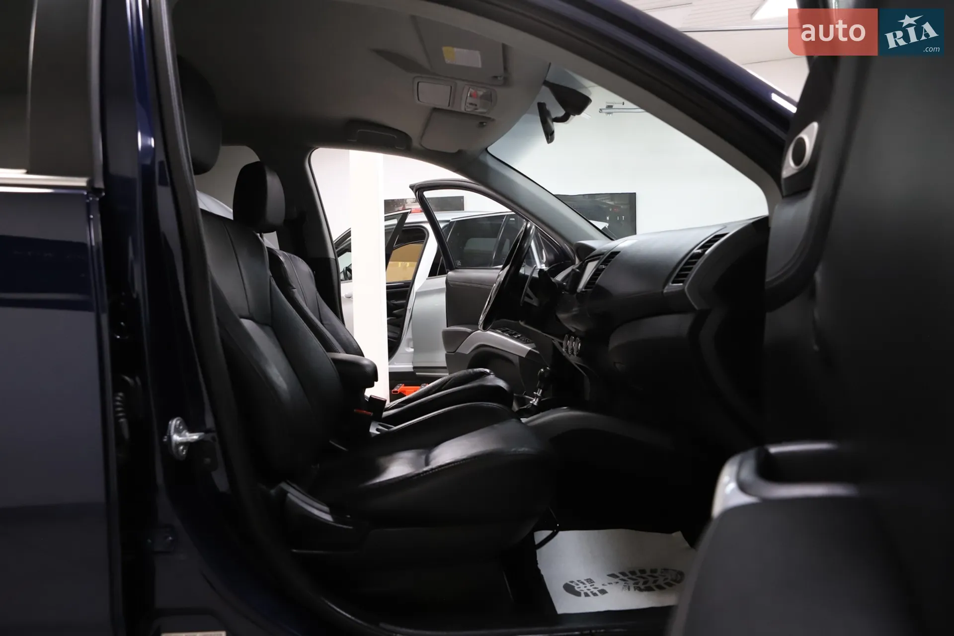 2011 Mitsubishi Outlander - мініатюра 72