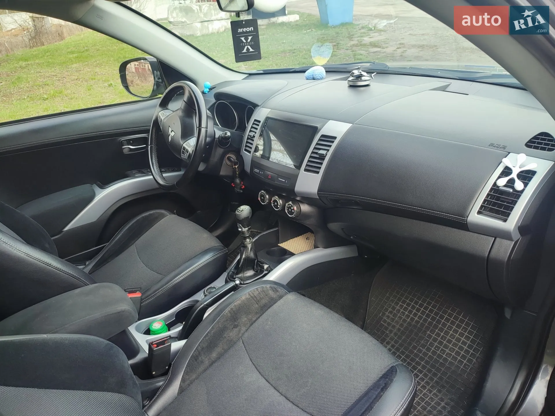 2010 Mitsubishi Outlander - мініатюра 10