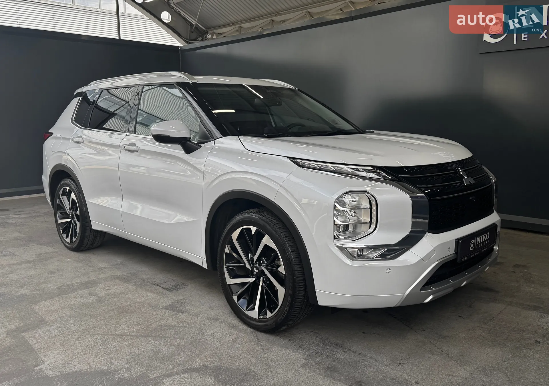 2024 Mitsubishi Outlander - мініатюра 19