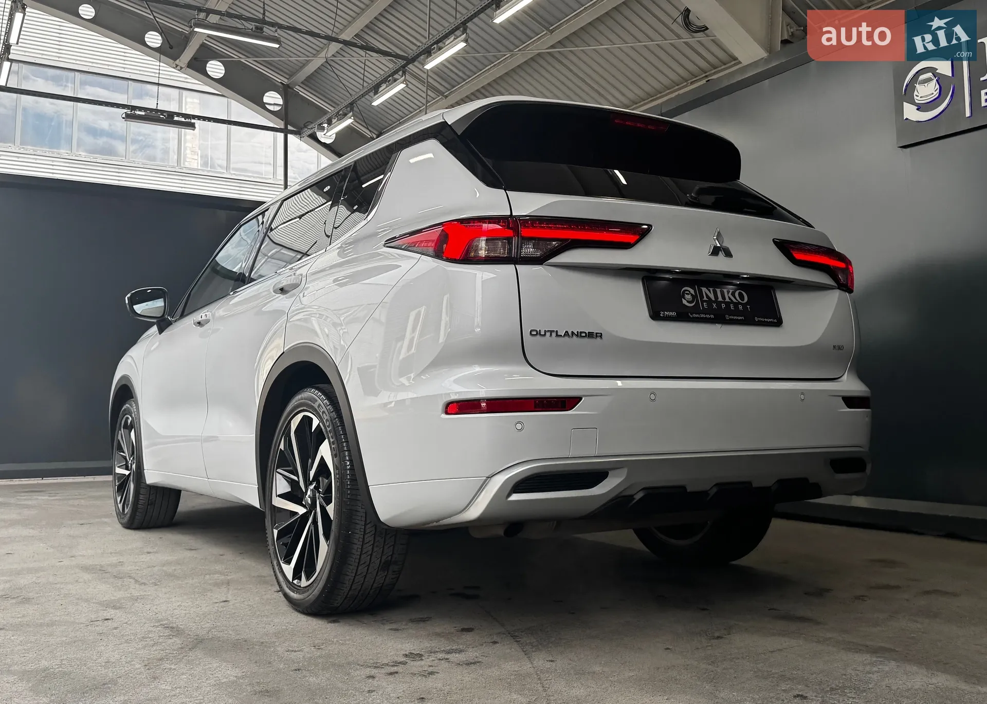 2024 Mitsubishi Outlander - мініатюра 11
