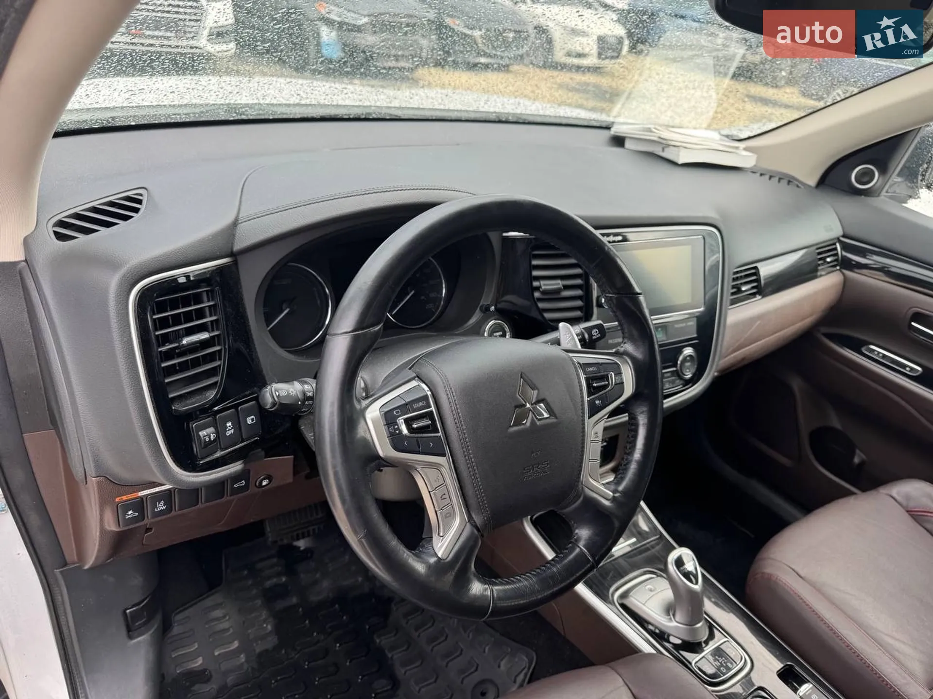 2018 Mitsubishi Outlander - мініатюра 12