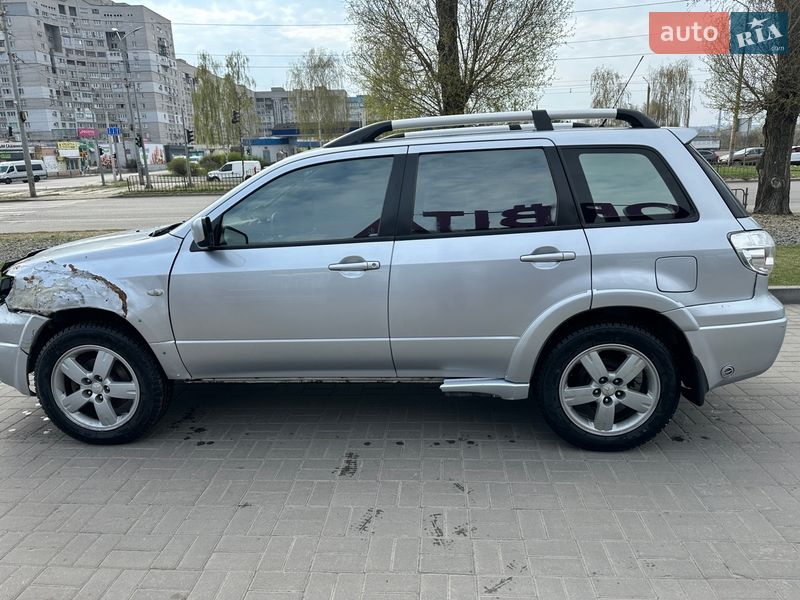 Mitsubishi Outlander 2006