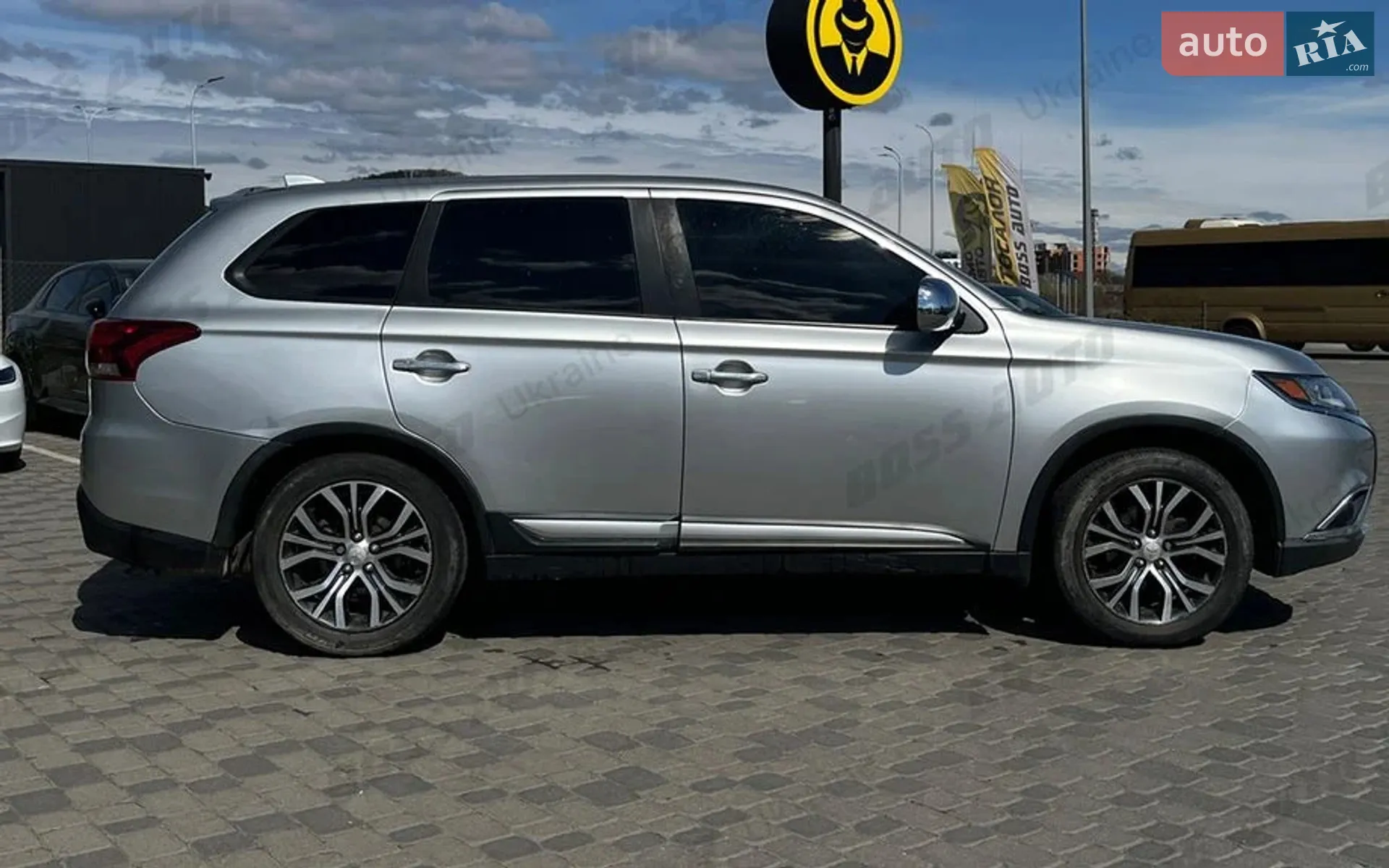 2018 Mitsubishi Outlander - мініатюра 2