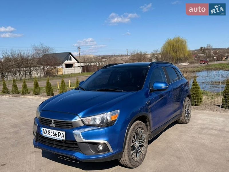 Mitsubishi Outlander 2016