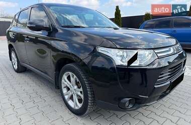 Внедорожник / Кроссовер Mitsubishi Outlander 2012 в Тернополе
