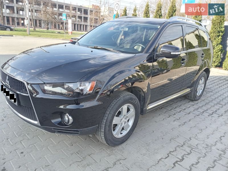 Позашляховик / Кросовер Mitsubishi Outlander 2010 в Тернополі