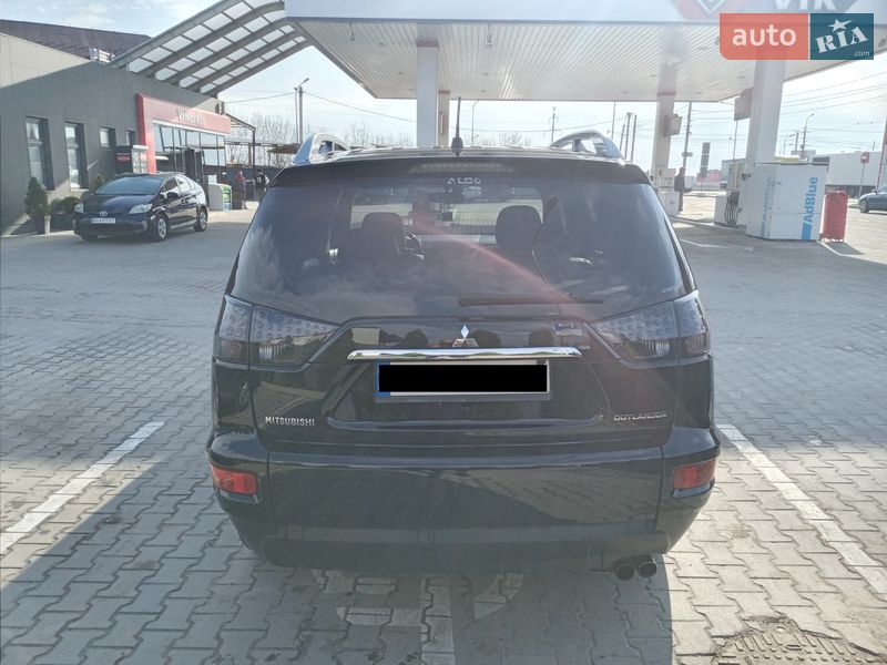 Позашляховик / Кросовер Mitsubishi Outlander 2010 в Тернополі
