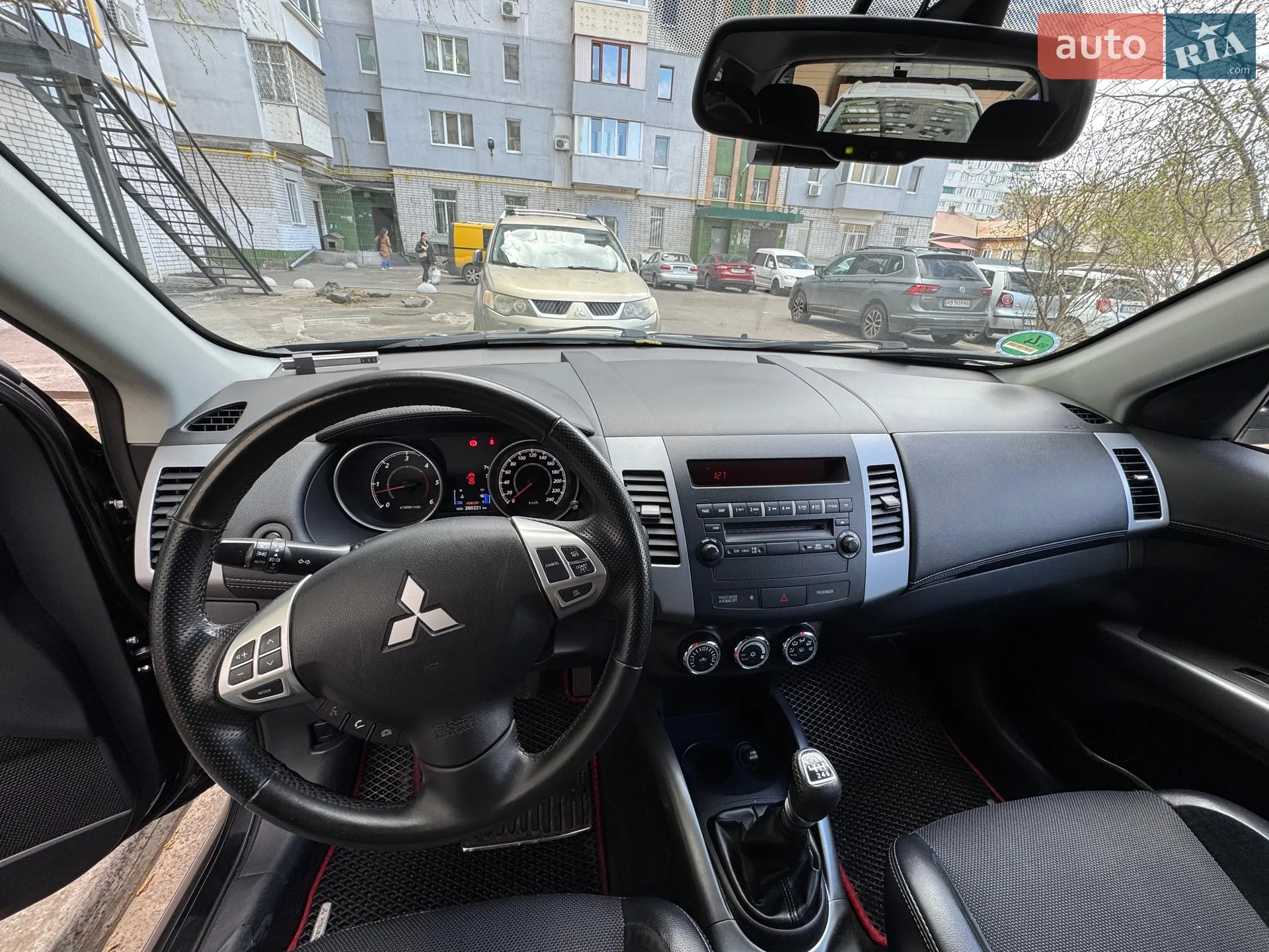 2012 Mitsubishi Outlander - мініатюра 24