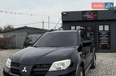 Внедорожник / Кроссовер Mitsubishi Outlander 2005 в Днепре