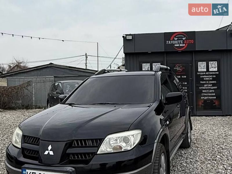 Mitsubishi Outlander 2005