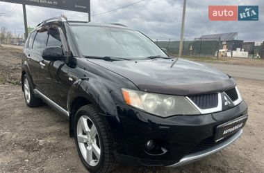 Внедорожник / Кроссовер Mitsubishi Outlander 2008 в Киеве