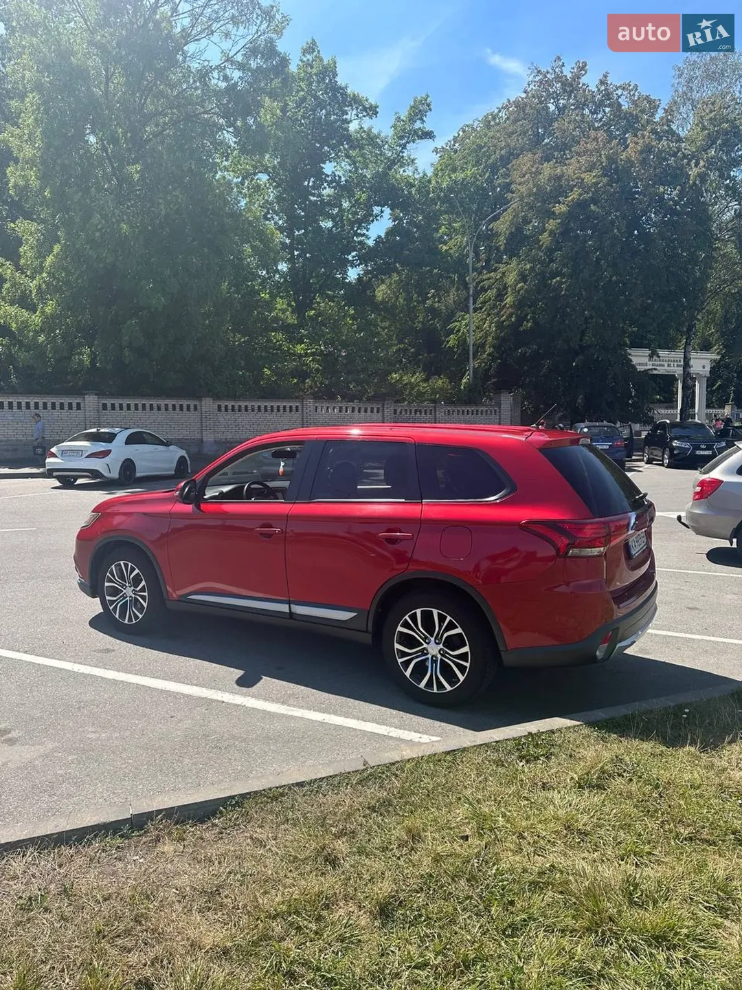 2015 Mitsubishi Outlander - мініатюра 4