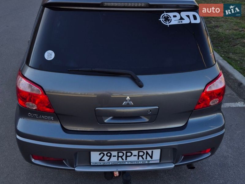 Внедорожник / Кроссовер Mitsubishi Outlander 2006 в Киеве