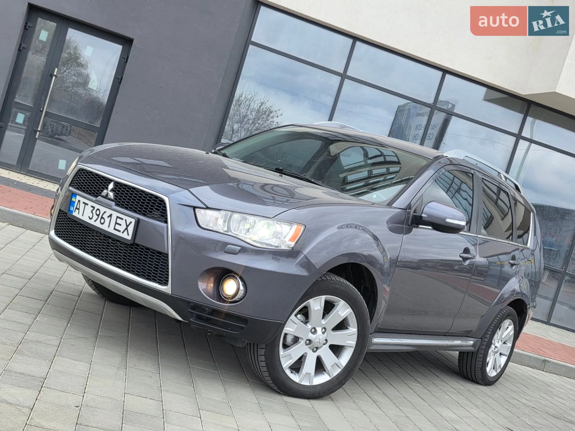 2010 Mitsubishi Outlander - мініатюра 3