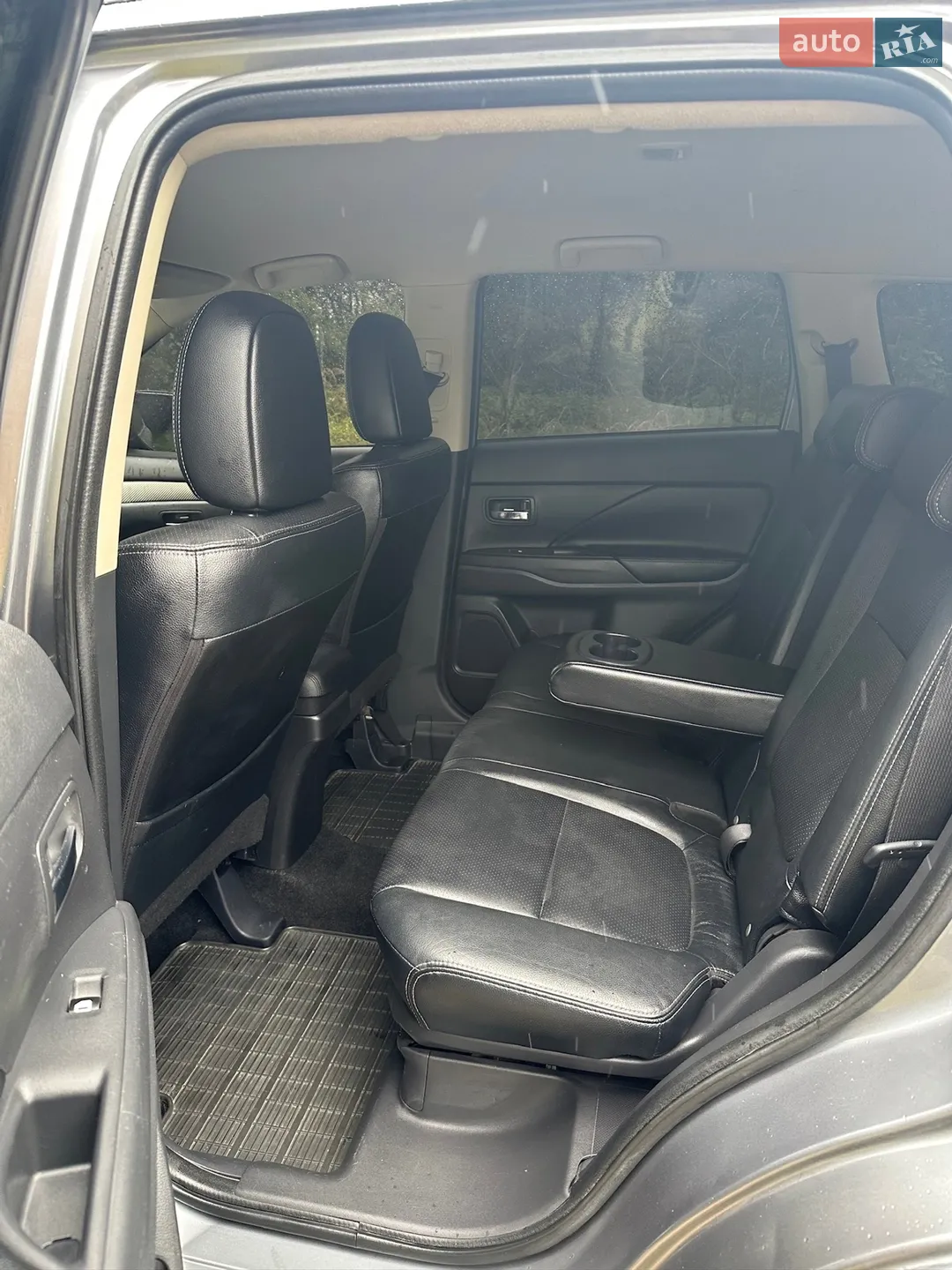 2012 Mitsubishi Outlander - мініатюра 17