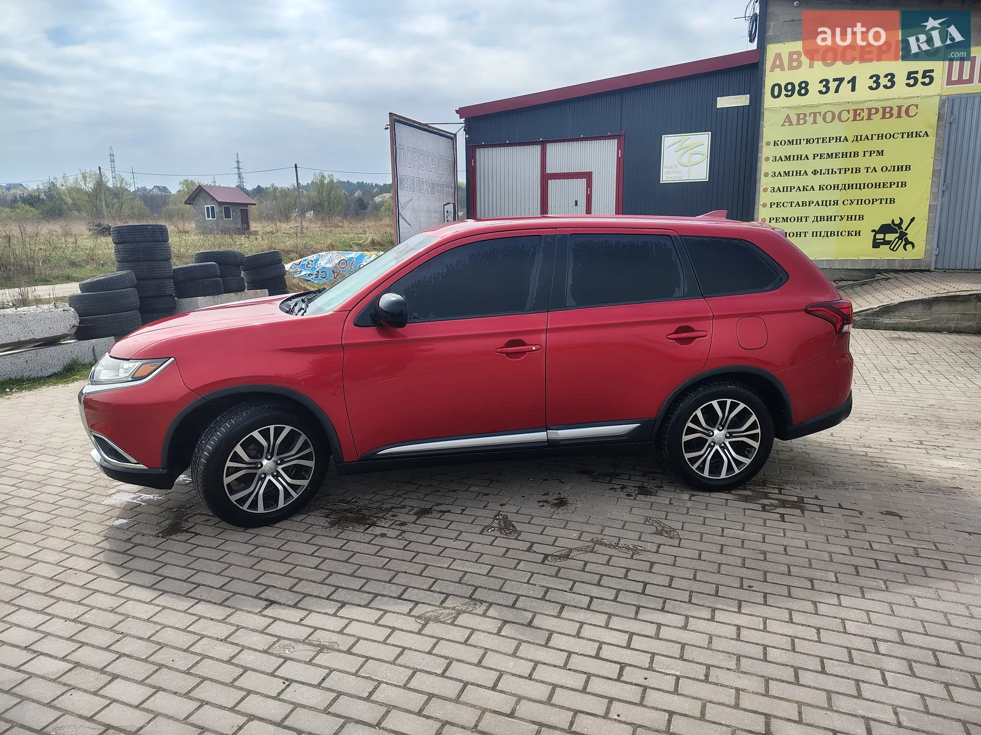 2018 Mitsubishi Outlander - мініатюра 2