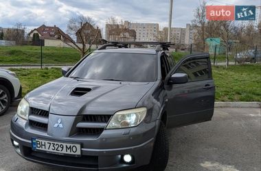 Позашляховик / Кросовер Mitsubishi Outlander 2006 в Харкові