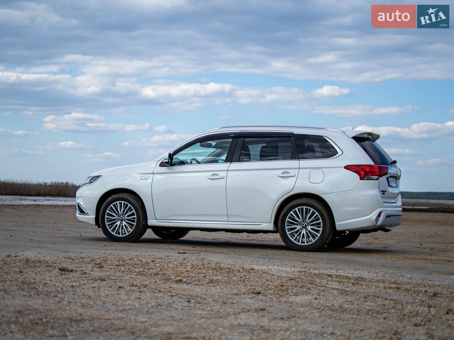 2019 Mitsubishi Outlander - мініатюра 6
