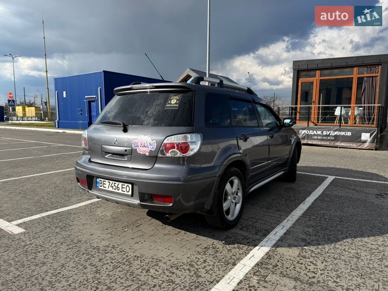 Позашляховик / Кросовер Mitsubishi Outlander 2006 в Миколаєві