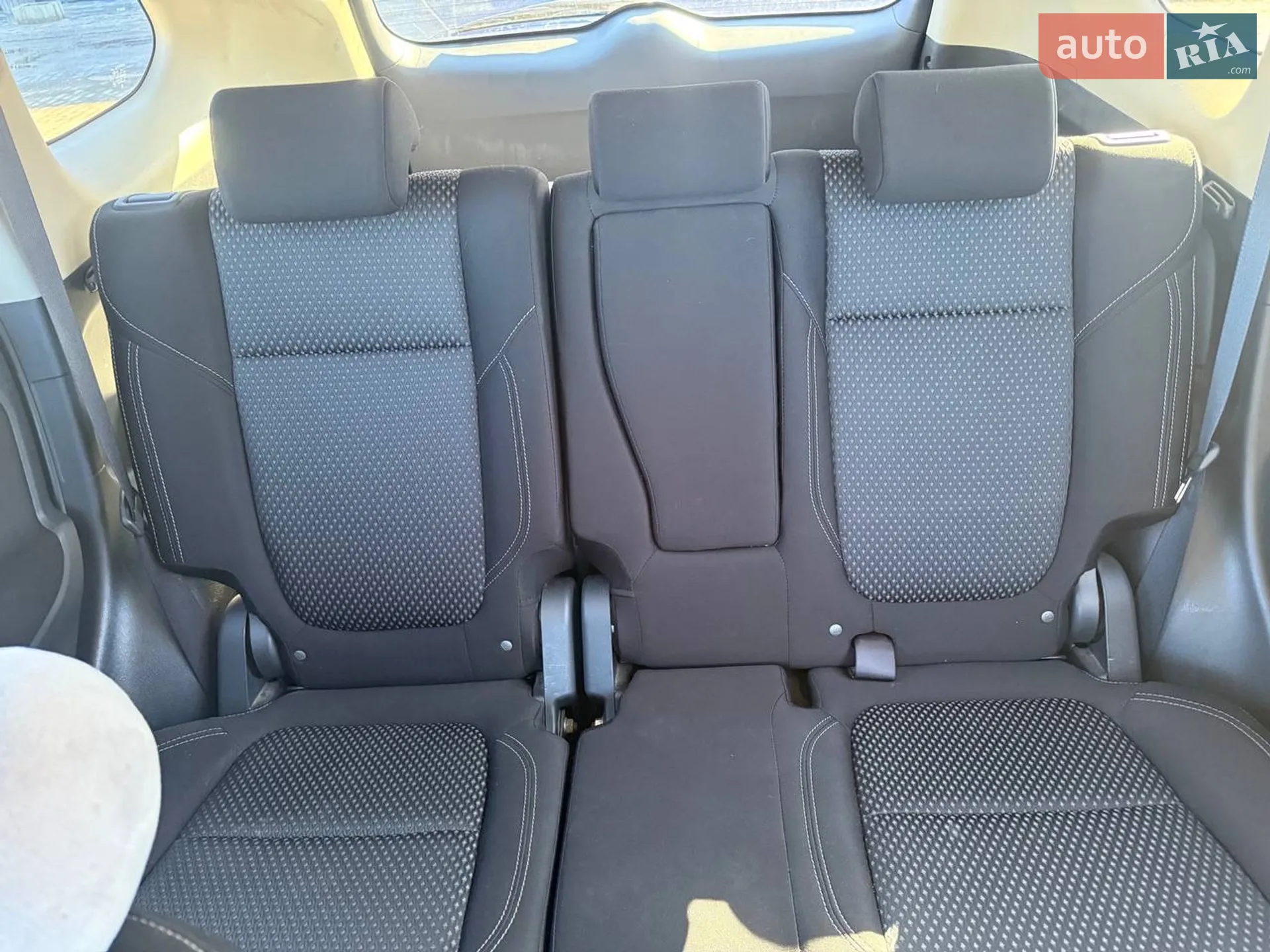 2021 Mitsubishi Outlander - мініатюра 7