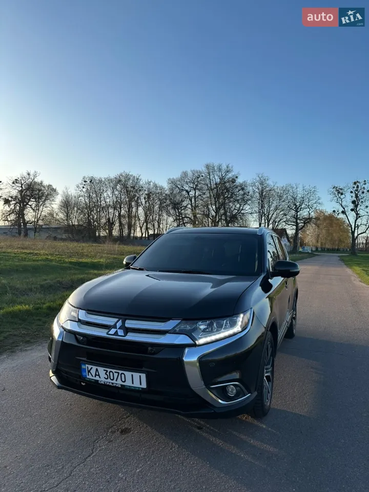 2016 Mitsubishi Outlander - мініатюра 8