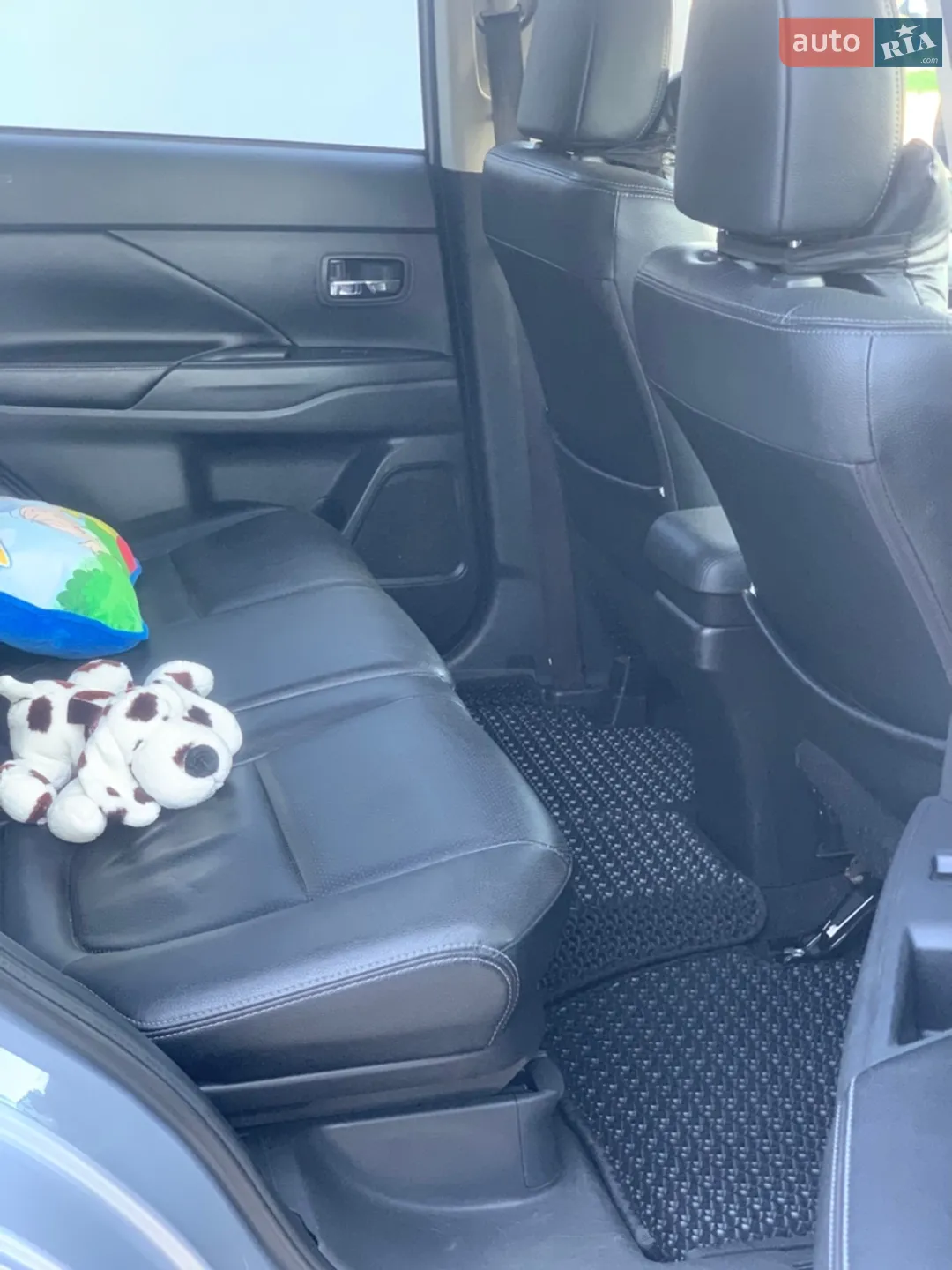 2014 Mitsubishi Outlander - мініатюра 30