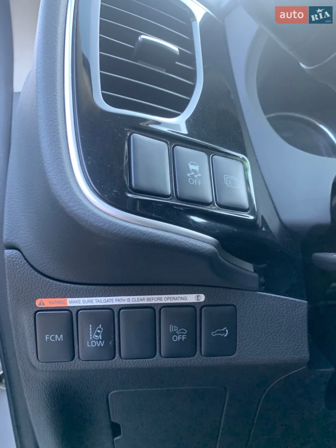 2014 Mitsubishi Outlander - мініатюра 54
