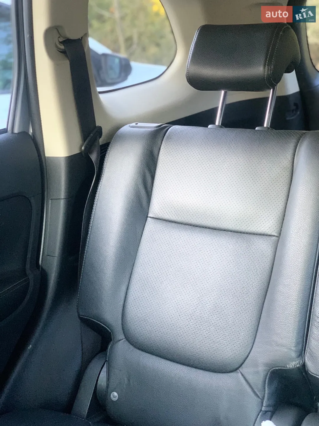 2014 Mitsubishi Outlander - мініатюра 42