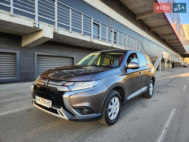 Mitsubishi Outlander 2019