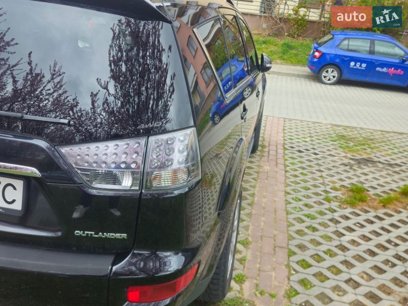 Внедорожник / Кроссовер Mitsubishi Outlander 2009 в Тернополе