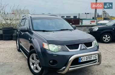 Внедорожник / Кроссовер Mitsubishi Outlander 2007 в Киеве
