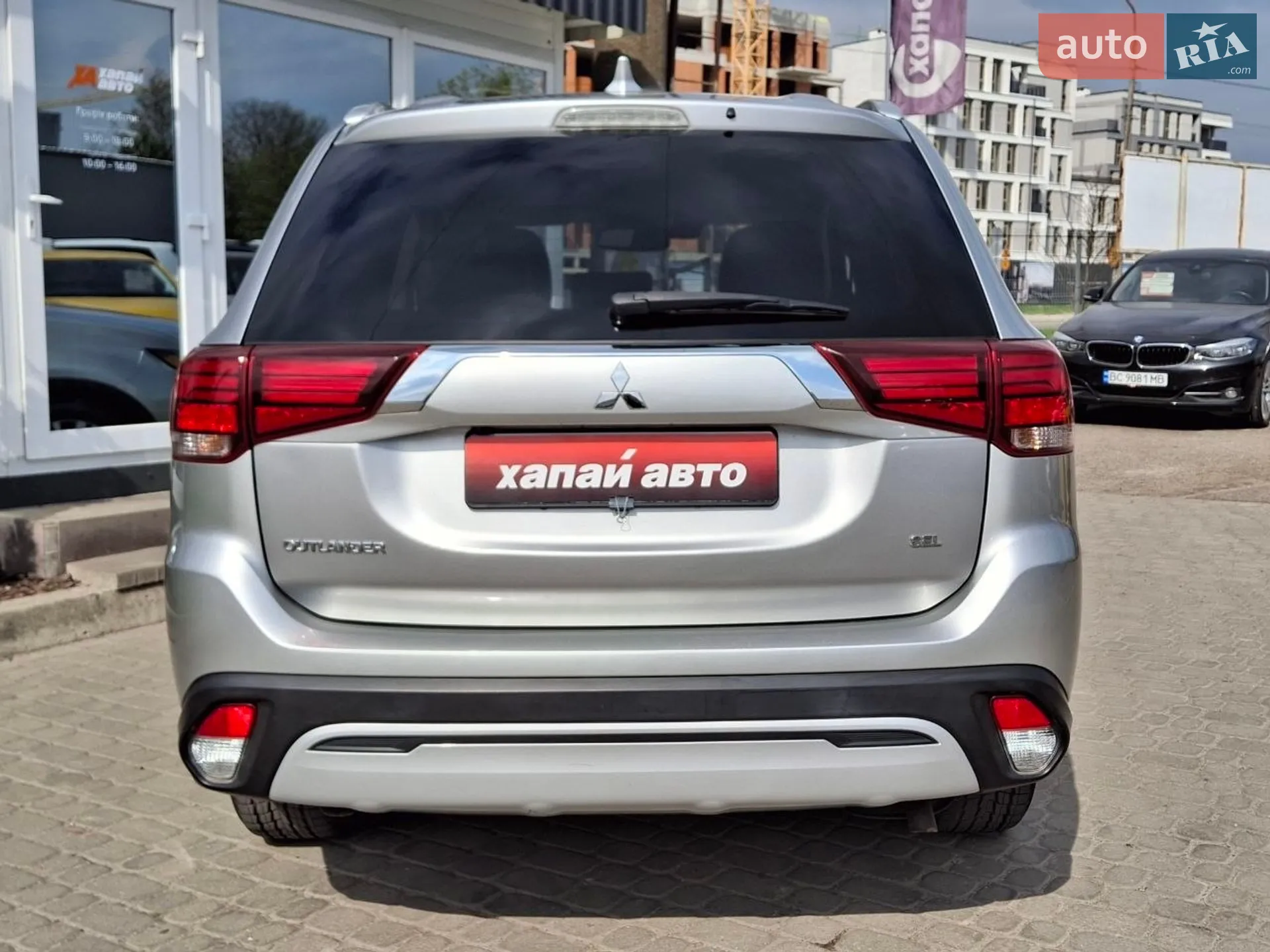 2020 Mitsubishi Outlander - мініатюра 6