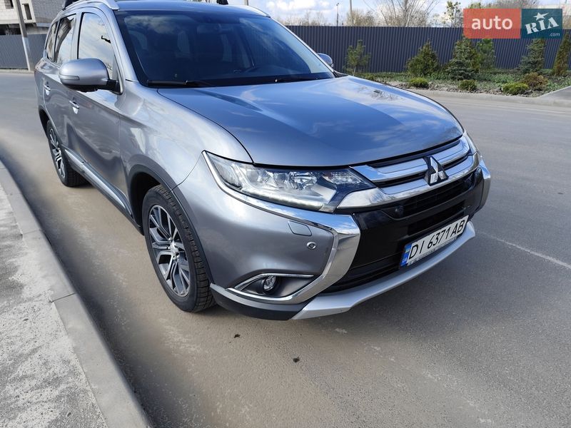 Mitsubishi Outlander 2017